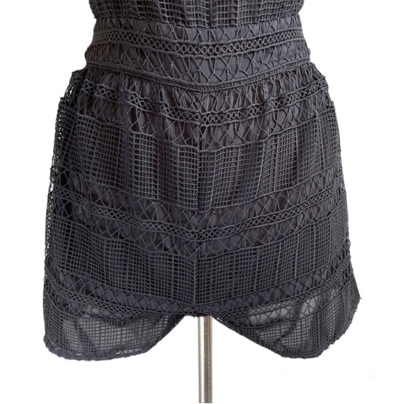 TULAROSA Brynn Black Eyelet Lace Romper size S - Picture 7 of 9